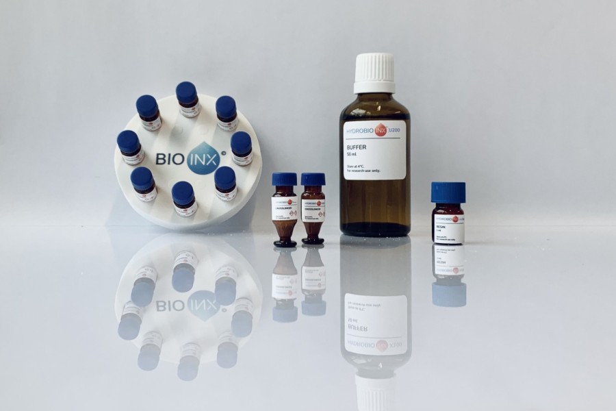 The applied biocompatible gelatin based resin HYDROBIO INX U200, available through Upnano.